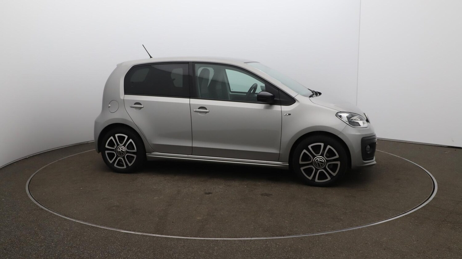 Vehicle 46
