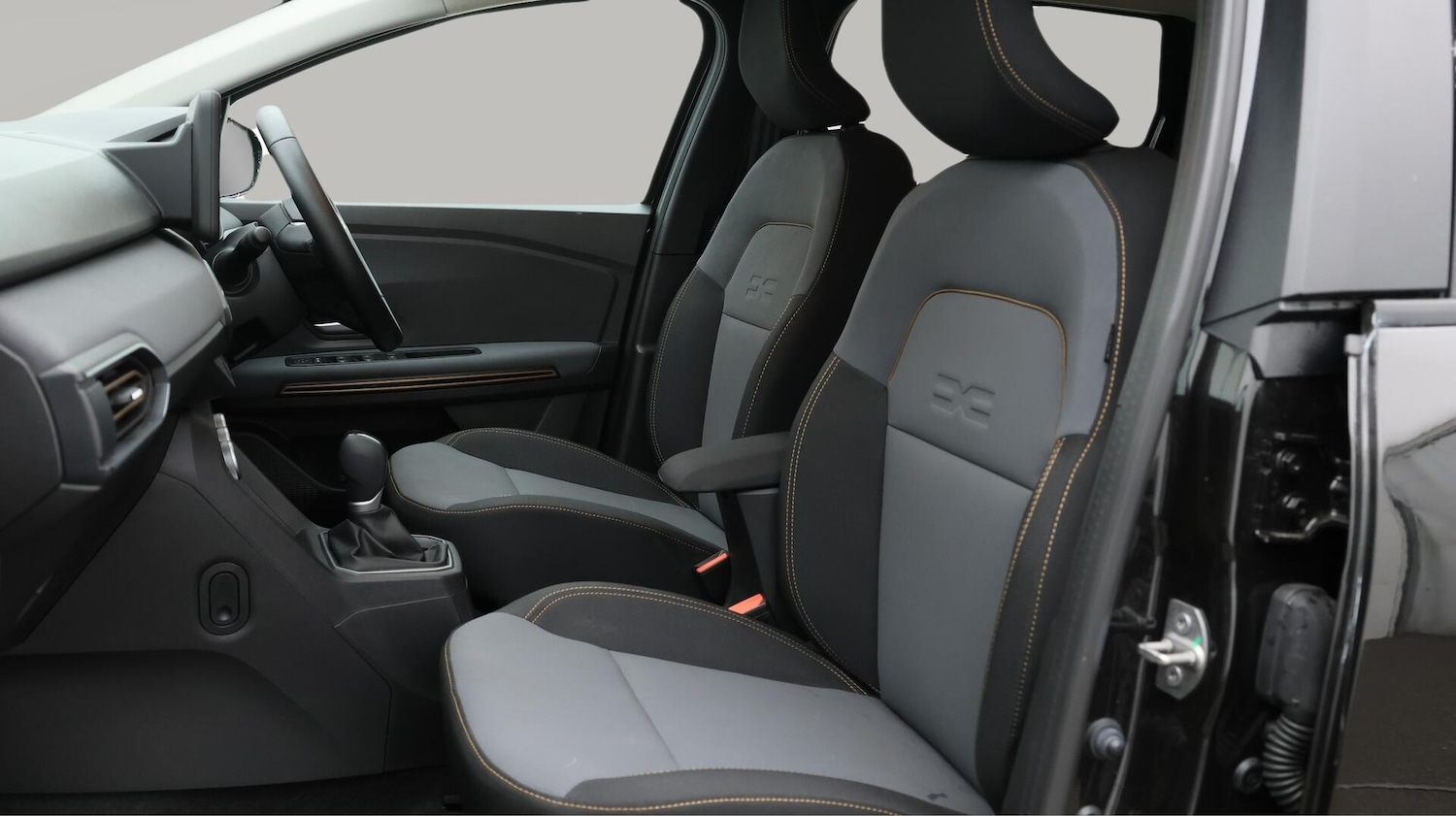 Used Dacia Jogger 2025 for sale - 76537890: Photo 15