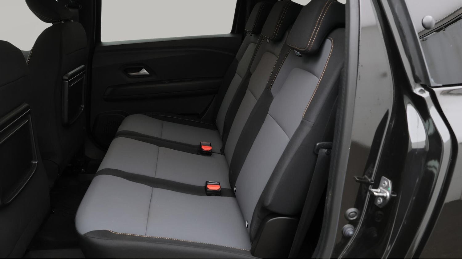 Used Dacia Jogger 2025 for sale - 76537890: Photo 17