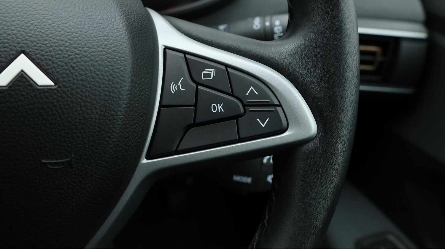 Used Dacia Jogger 2025 for sale - 76537890: Photo 27