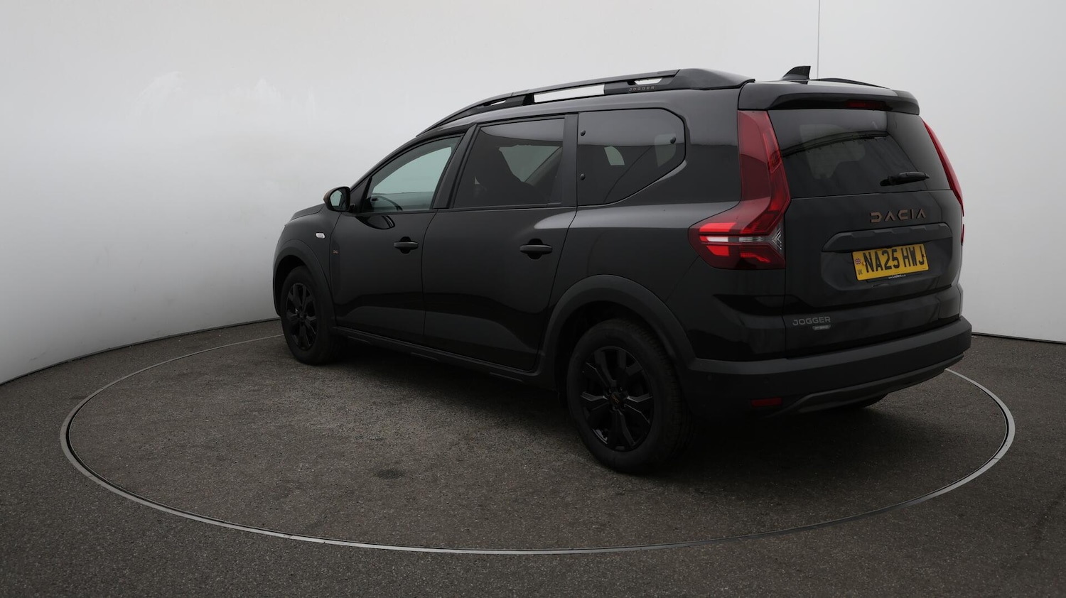 Used Dacia Jogger 2025 for sale - 76537890: Photo 64