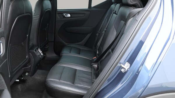 Used Volvo XC40 2021 for sale - 76239254: Photo 25