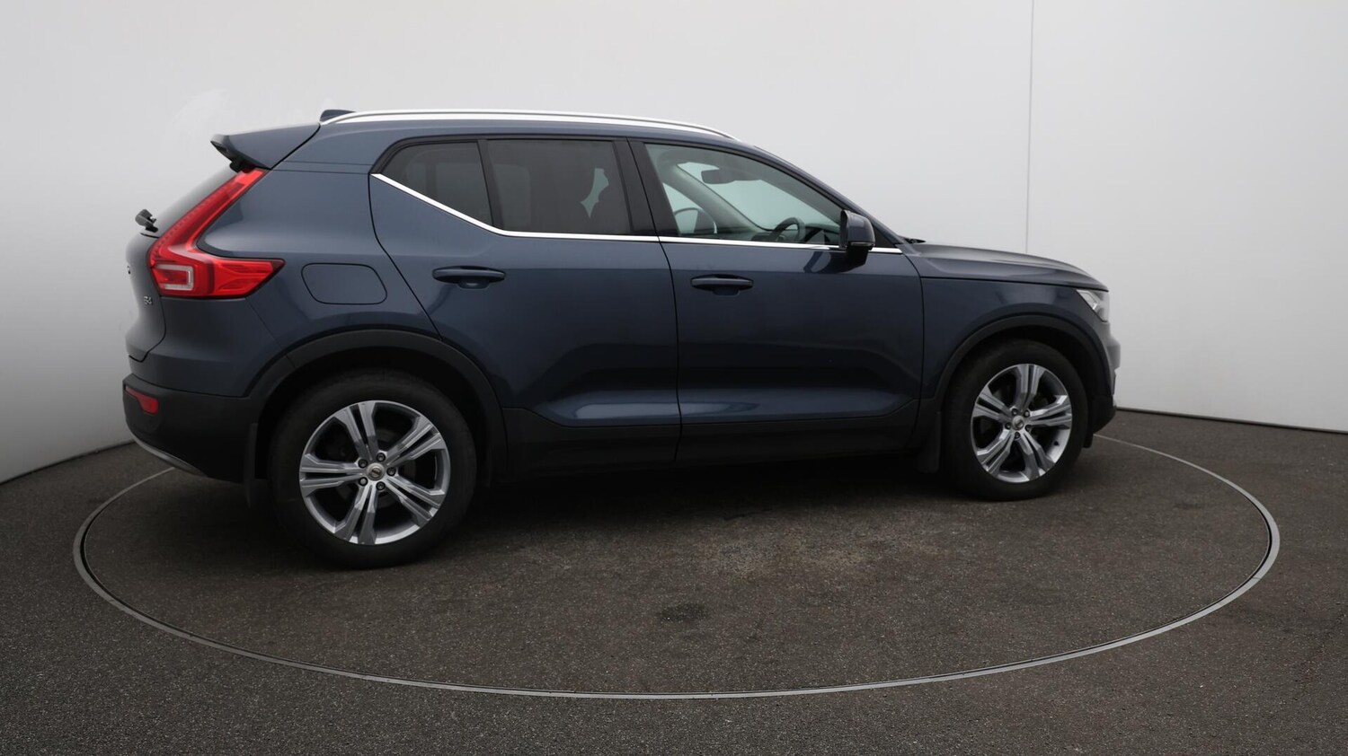 Used Volvo XC40 2021 for sale - 76239254: Photo 43