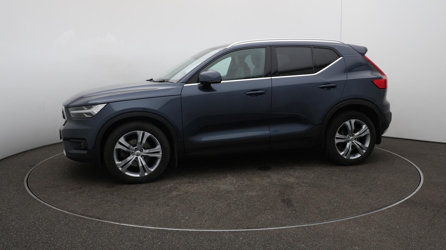 Used Volvo XC40 2021 for sale - 76239254: Photo 65