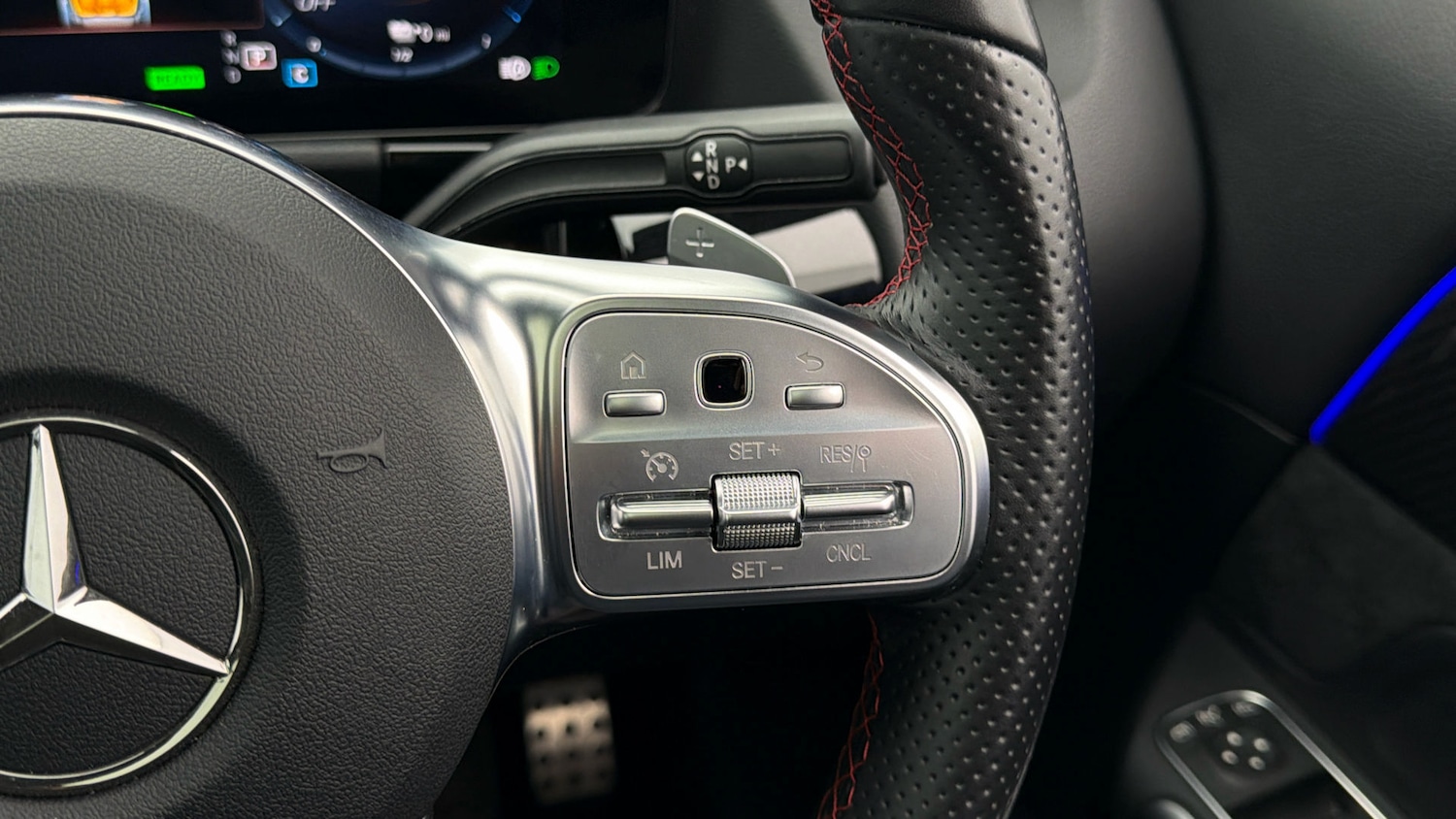 Used Mercedes-Benz GLA 2023 for sale - 77918403: Photo 24