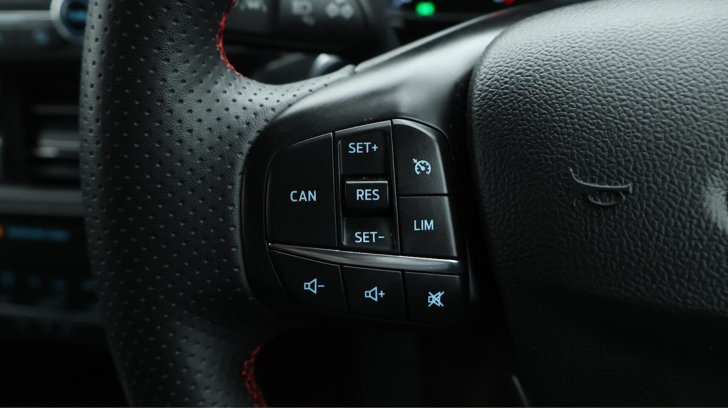 Used Ford Focus 2022 for sale - 76781094: Photo 24