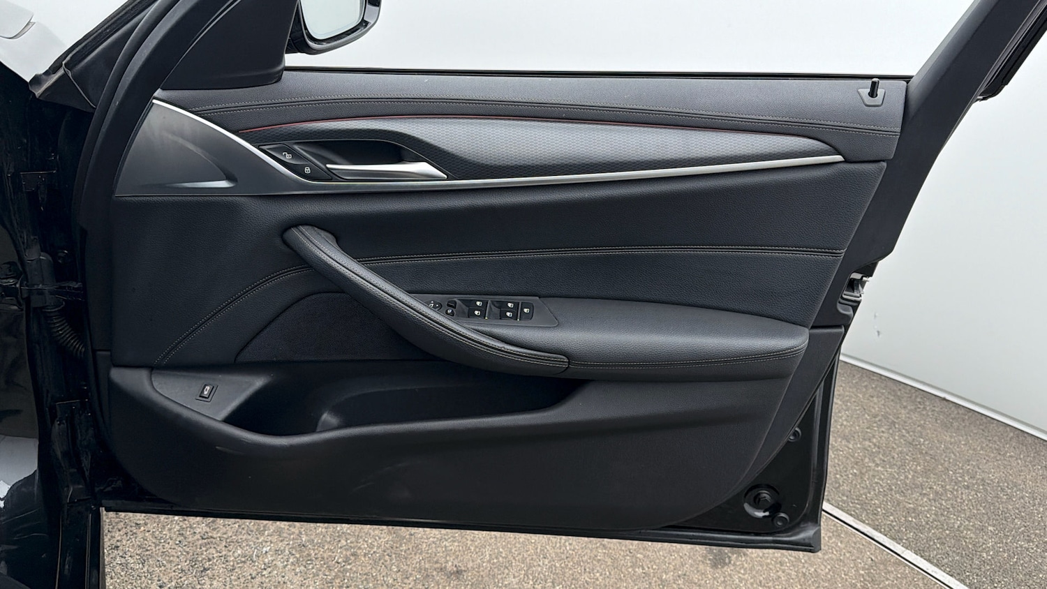 Used BMW 5 Series 2022 for sale - 77985174: Photo 14