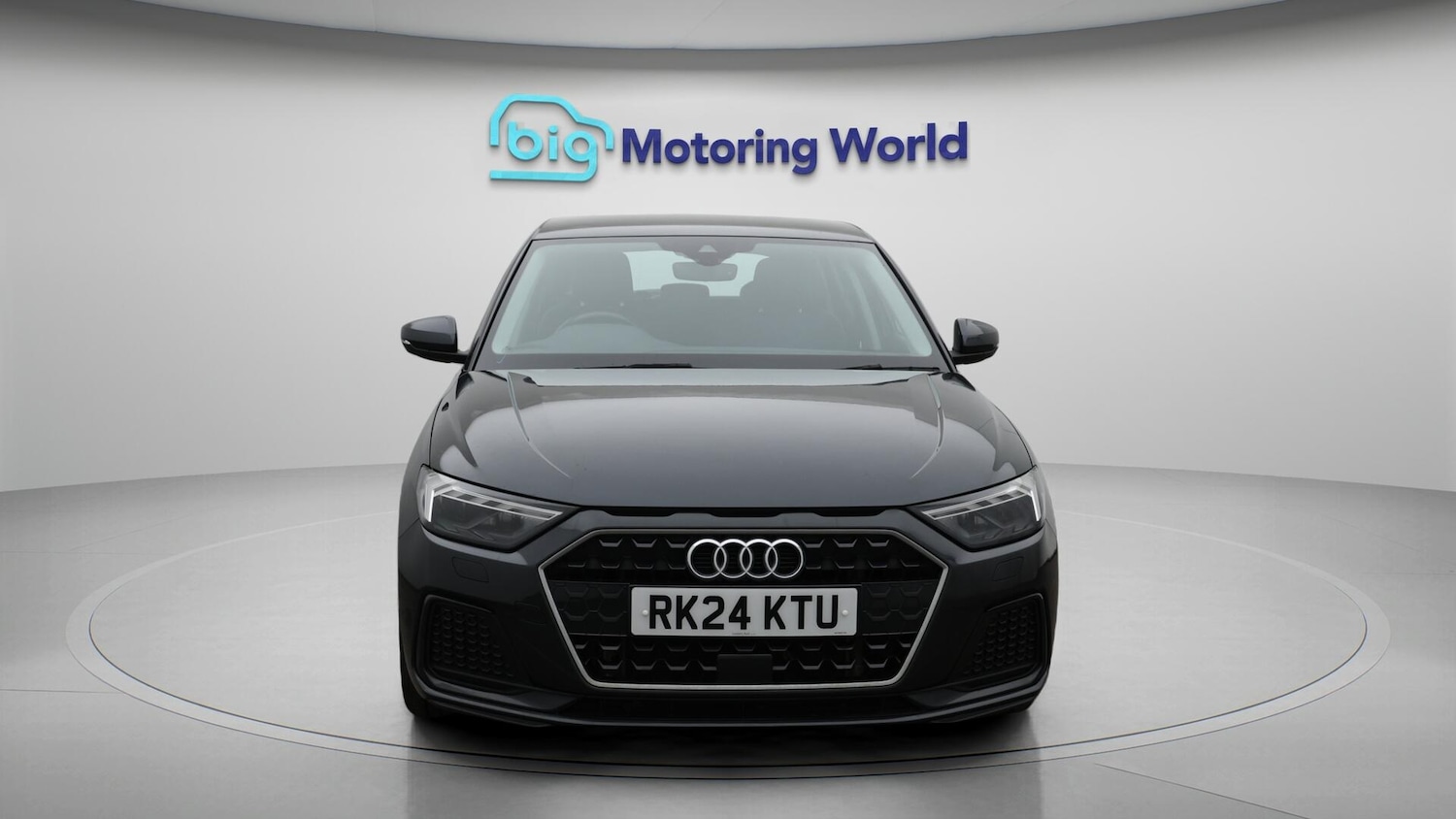 Used Audi A1 for sale - 76700659: Photo 3