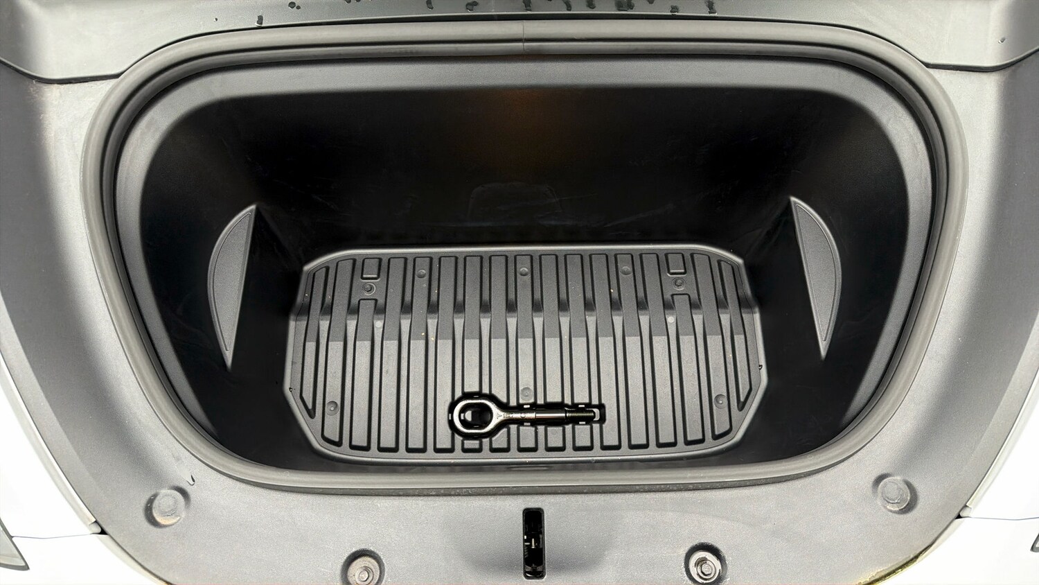 Used Tesla Model Y 2024 for sale - 78025873: Photo 18