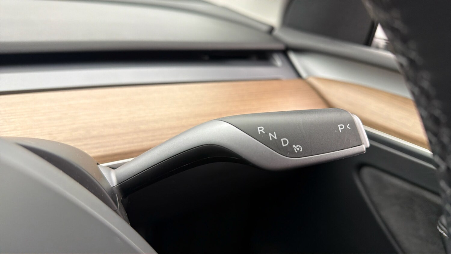 Used Tesla Model Y 2024 for sale - 78025873: Photo 23