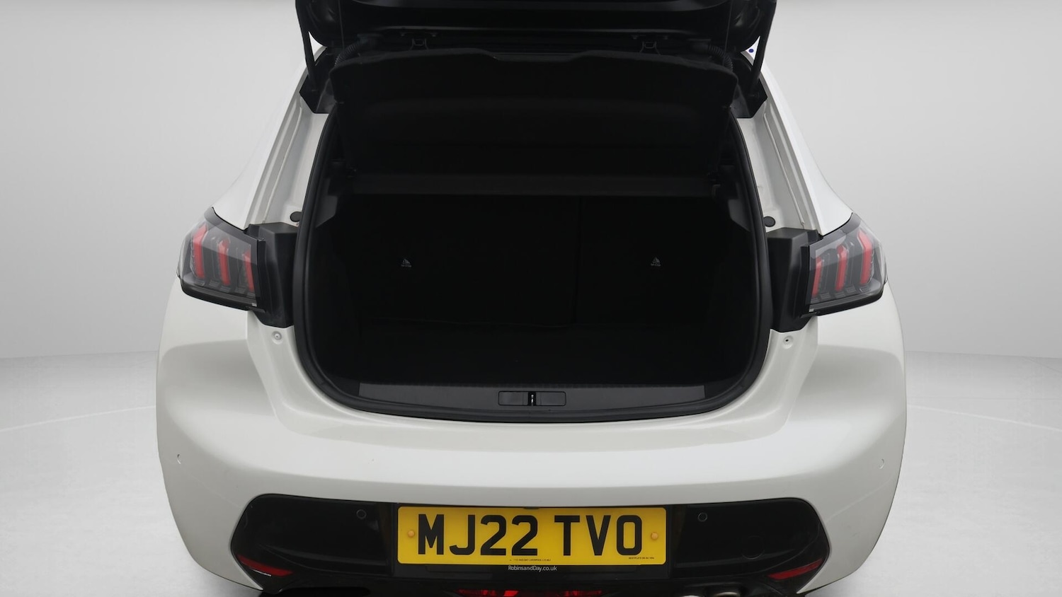 Used Peugeot 208 2022 for sale - 76389389: Photo 18