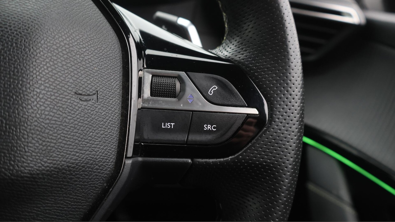 Used Peugeot 208 2022 for sale - 76389389: Photo 26