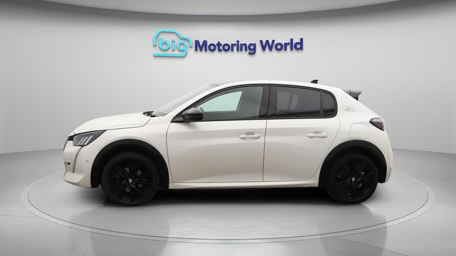 Used Peugeot 208 2022 for sale - 76389389: Photo 5