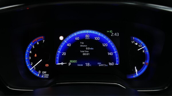 Used Toyota Corolla 2021 for sale - 76295560: Photo 11