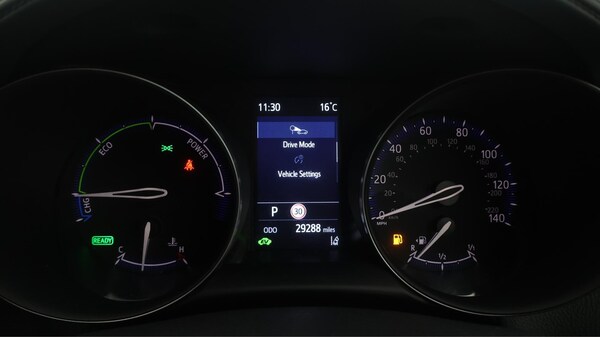 Used Toyota C-HR 2022 for sale - 76259400: Photo 11