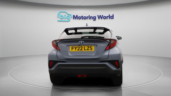 Used Toyota C-HR 2022 for sale - 76259400: Photo 7