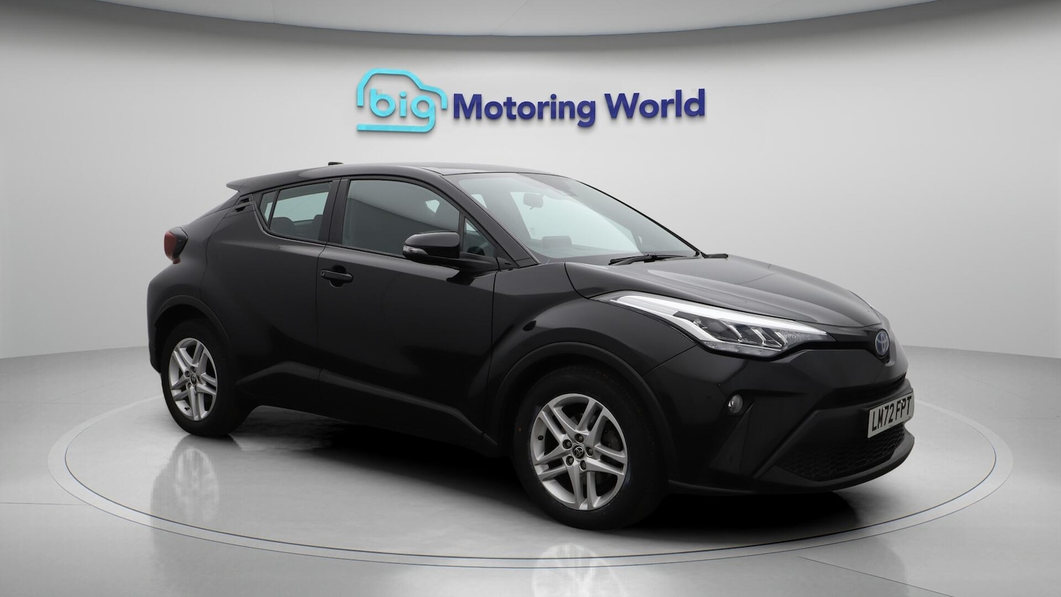 Used Toyota C-HR 2022 for sale - 76457747: Photo 2