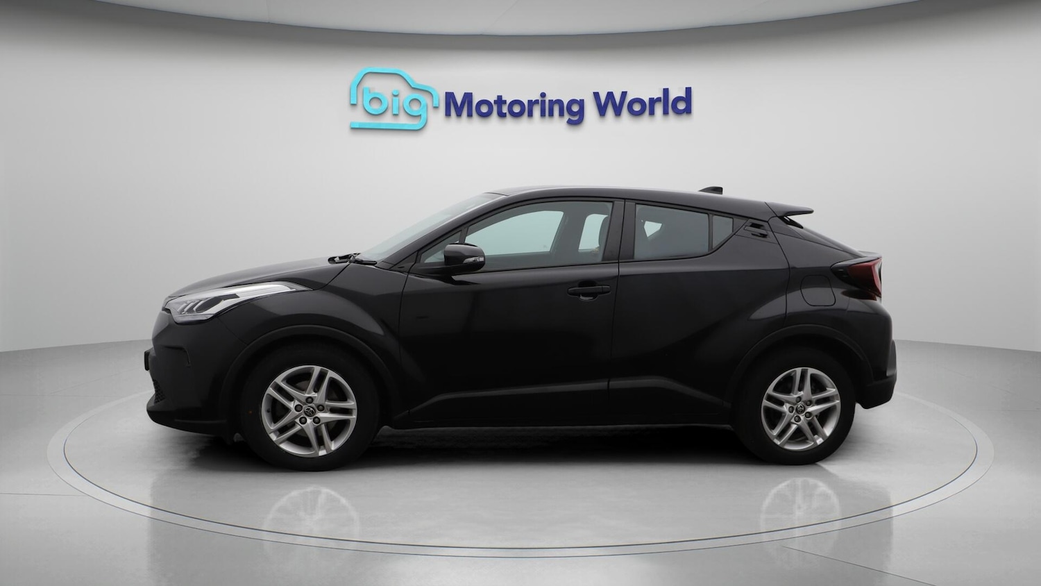 Used Toyota C-HR 2022 for sale - 76457747: Photo 5