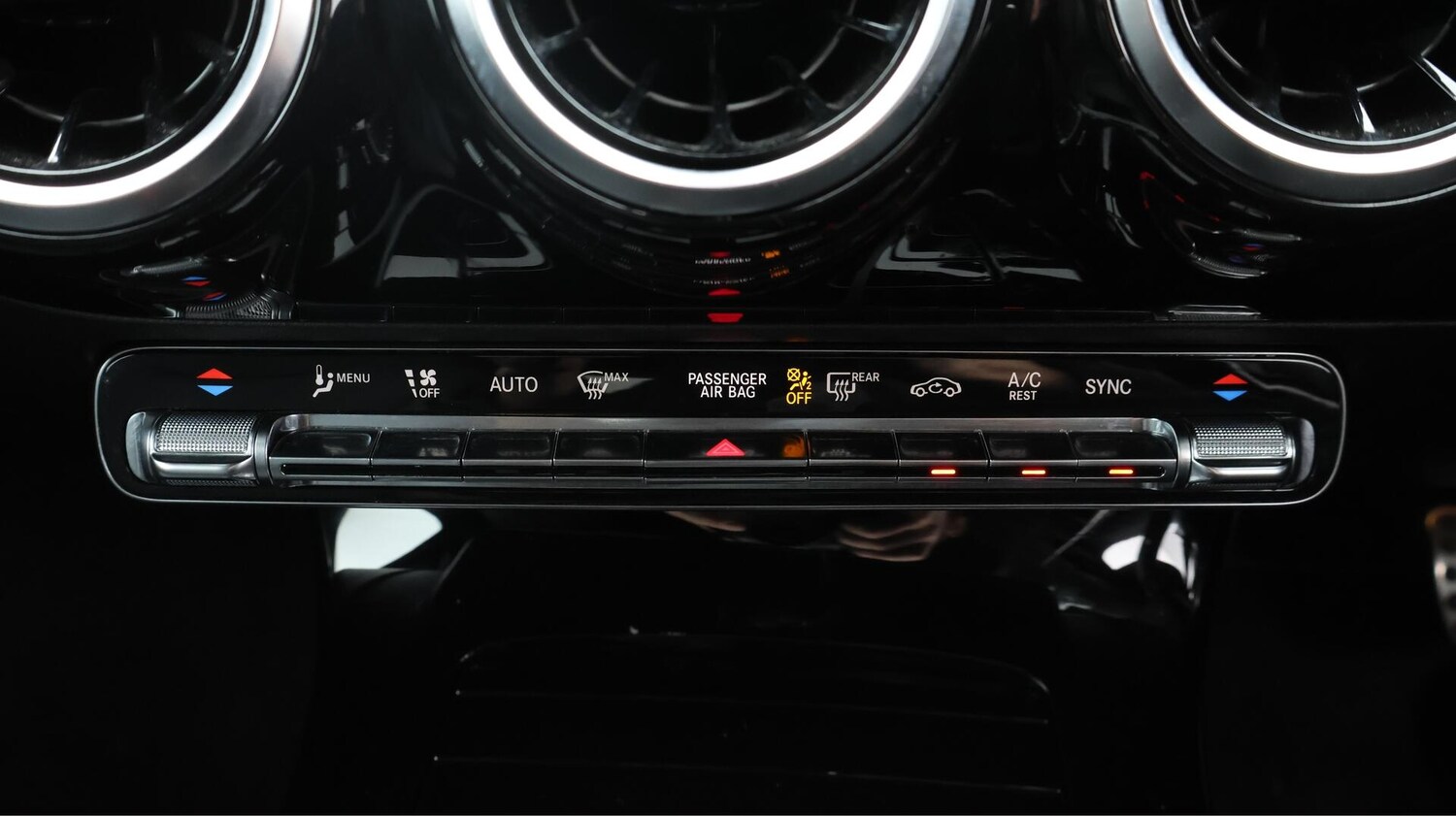 Used Mercedes-Benz CLA 2020 for sale - 76537778: Photo 13