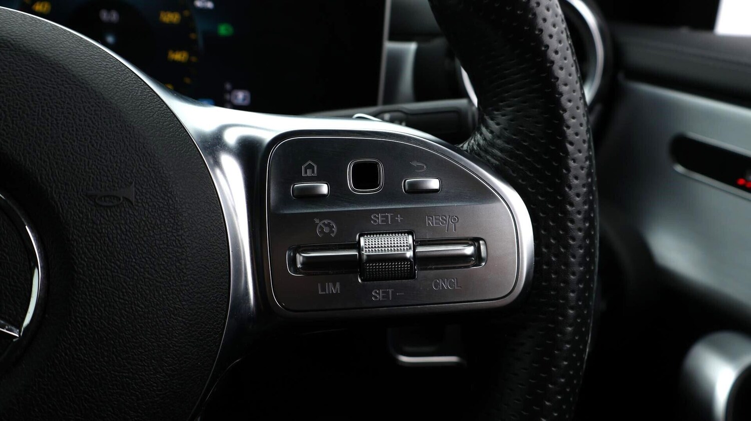 Used Mercedes-Benz CLA 2020 for sale - 76537778: Photo 25