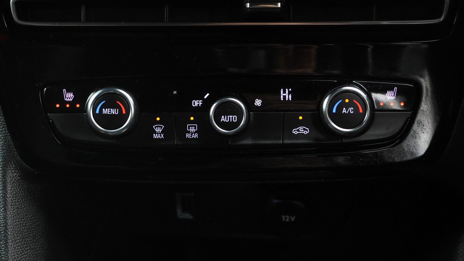 Used Vauxhall Mokka 2023 for sale - 77325940: Photo 12