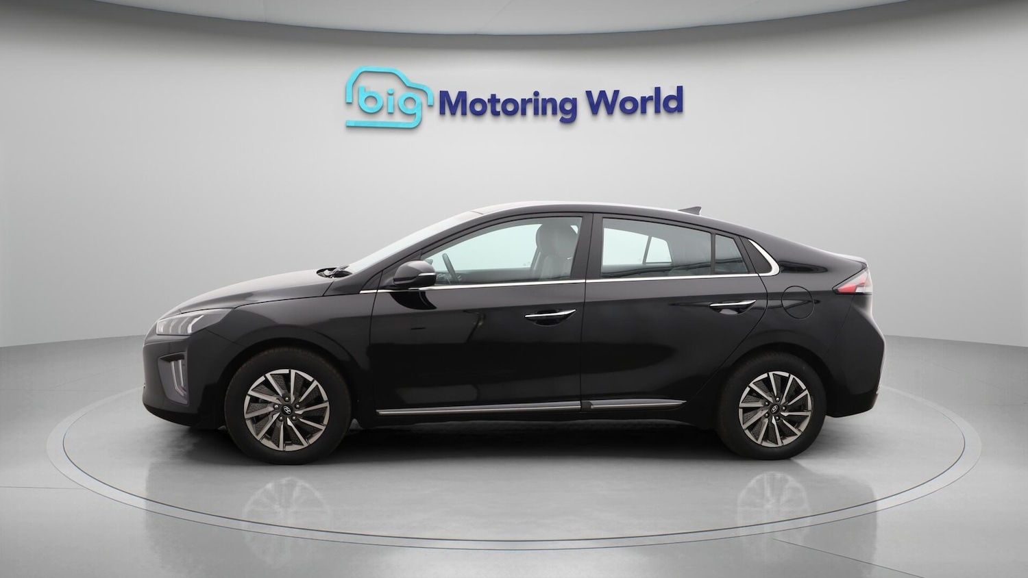 Used Hyundai IONIQ 2023 for sale - 76800914: Photo 5