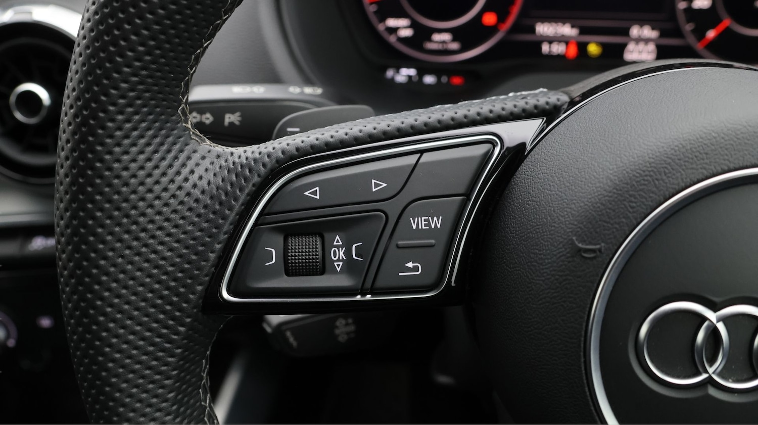 Used Audi Q2 2021 for sale - 77746060: Photo 23