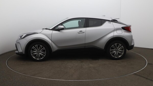 Used Toyota C-HR 2022 for sale - 75646709: Photo 64