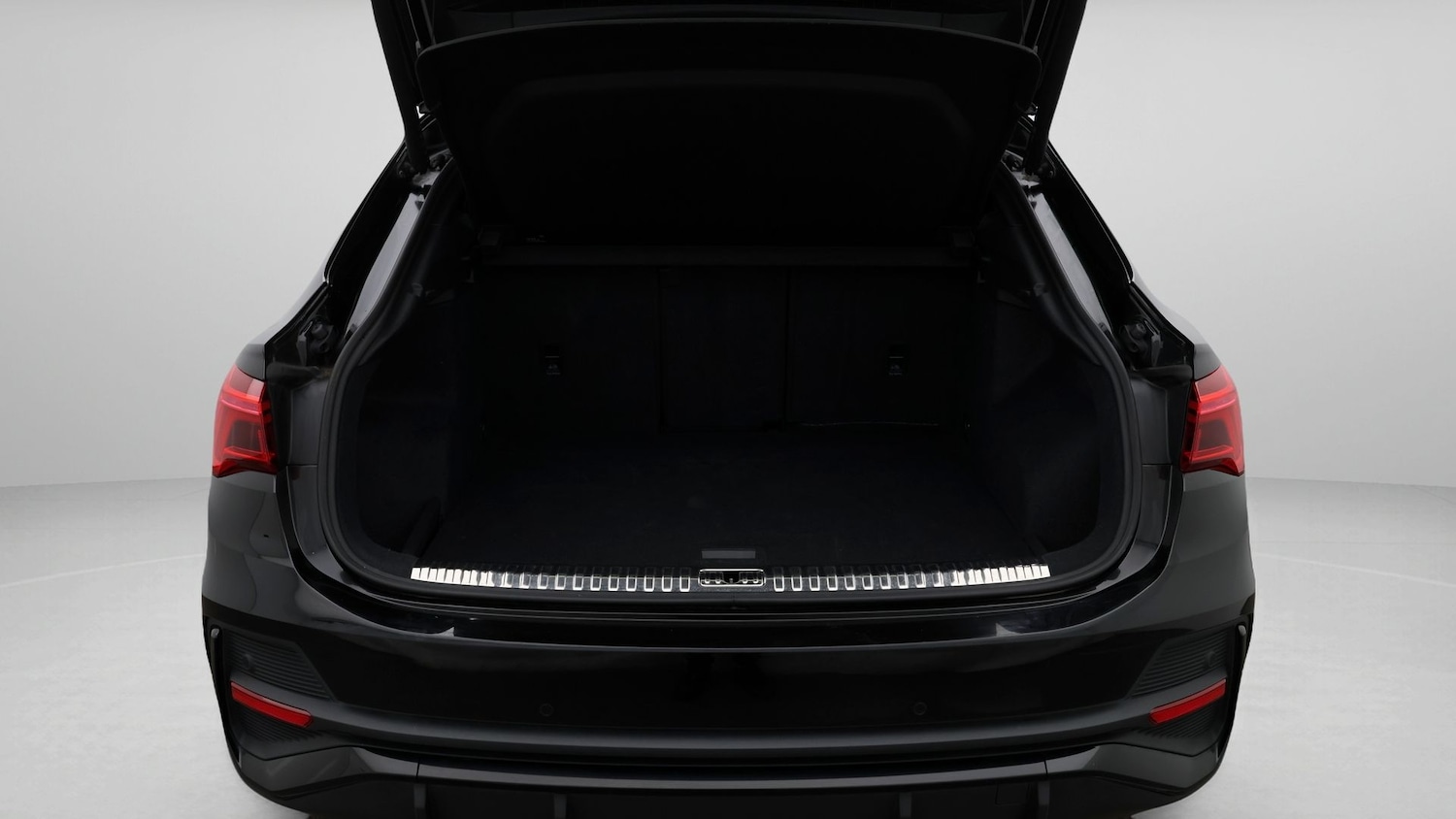 Used Audi Q3 2022 for sale - 77590506: Photo 17