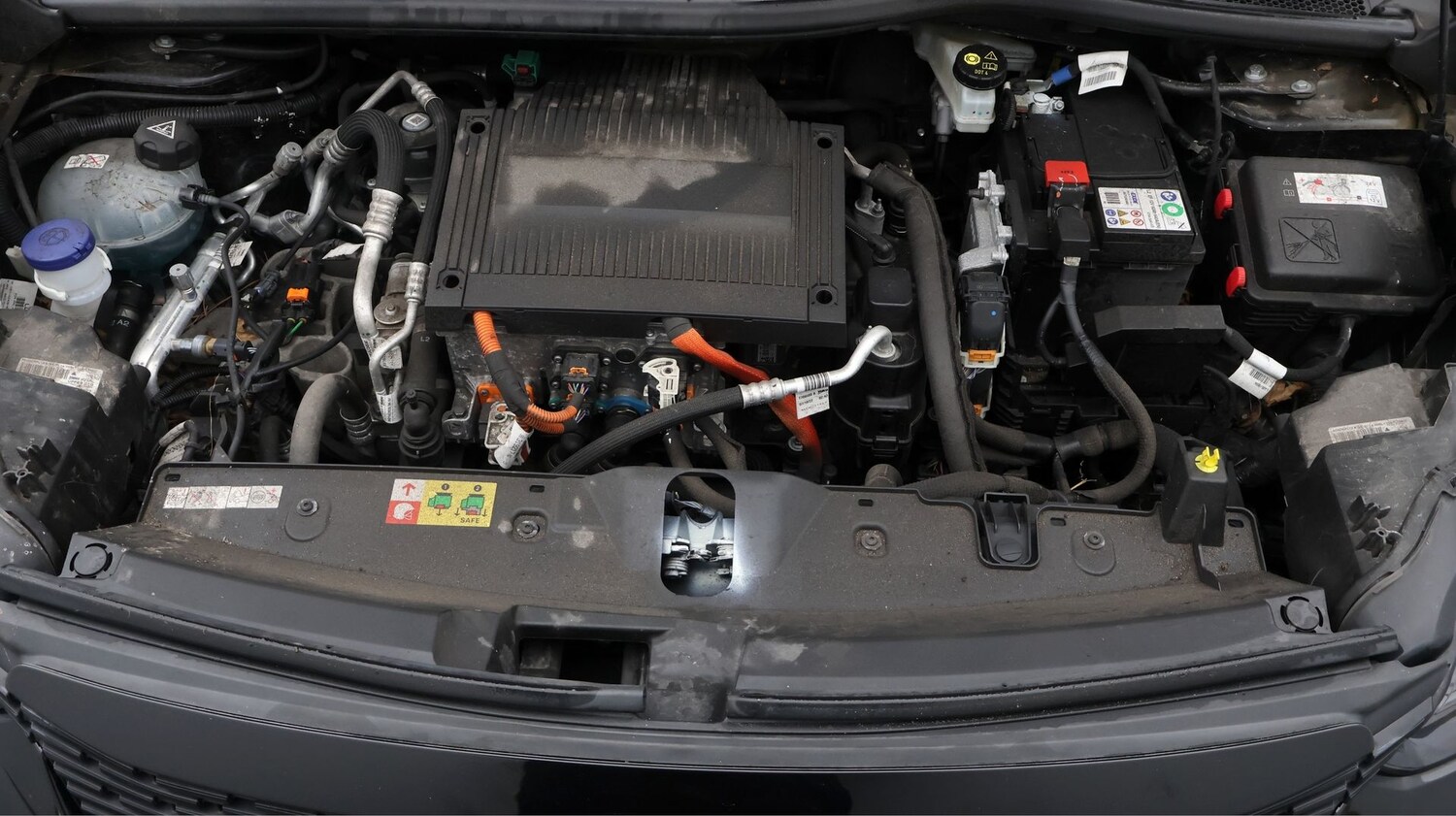 Used Peugeot 2008 2023 for sale - 77445824: Photo 19