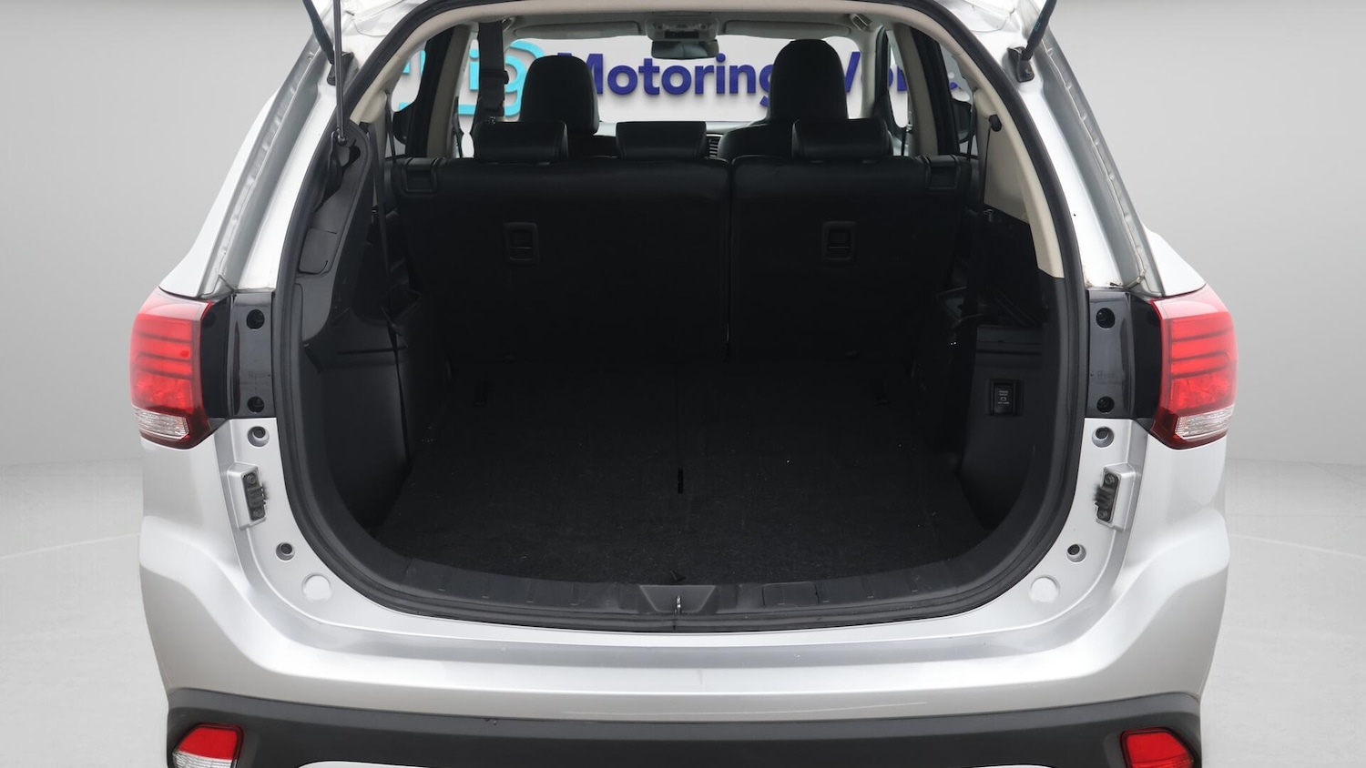 Used Mitsubishi Outlander 2020 for sale - 76537602: Photo 18