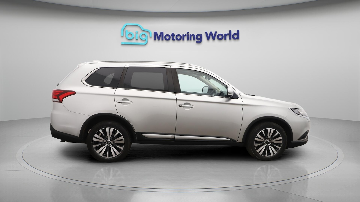 Used Mitsubishi Outlander 2020 for sale - 76537602: Photo 9