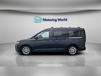 Used Ford Grand Tourneo Connect 2023 for sale - 78929528: Photo