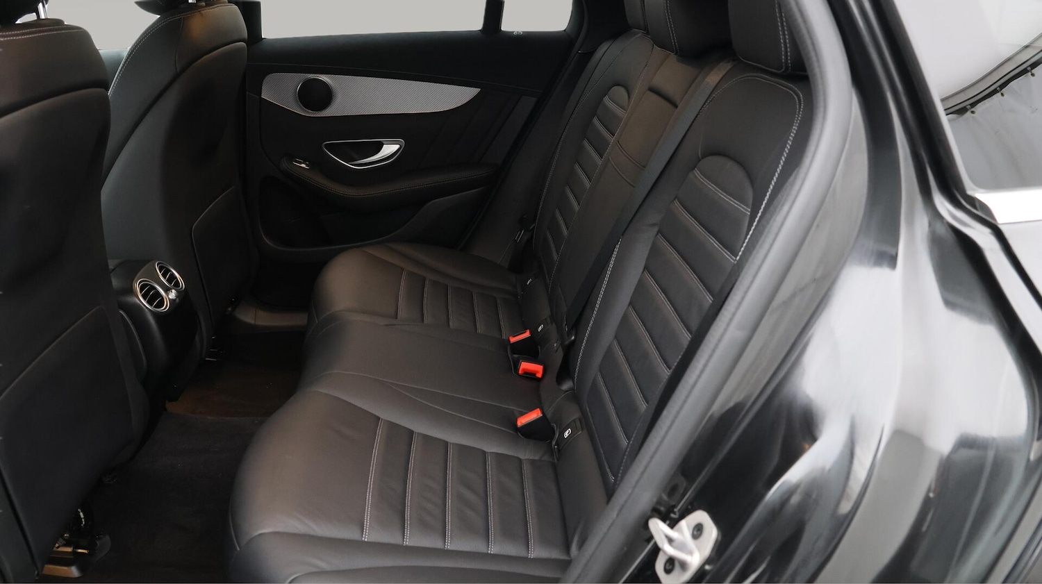 Used Mercedes-Benz EQC 2023 for sale - 76780923: Photo 17