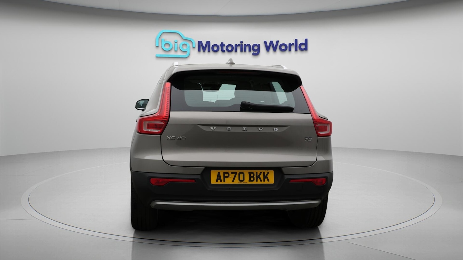 Used Volvo XC40 for sale - 76381339: Photo 6