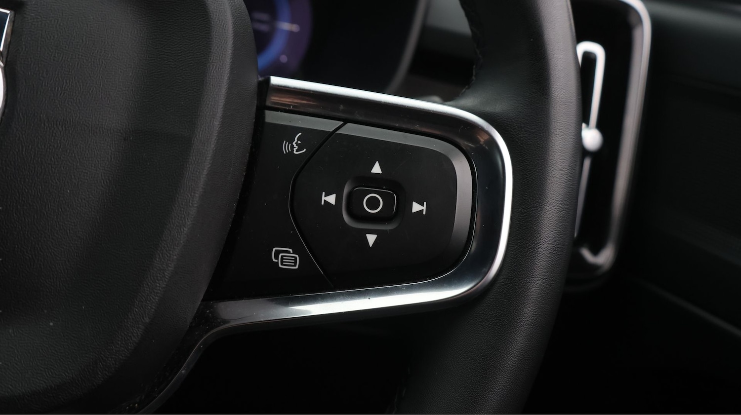 Used Volvo XC40 2022 for sale - 77592284: Photo 26