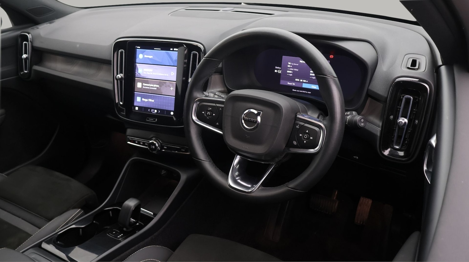 Used Volvo XC40 2022 for sale - 77592284: Photo 9