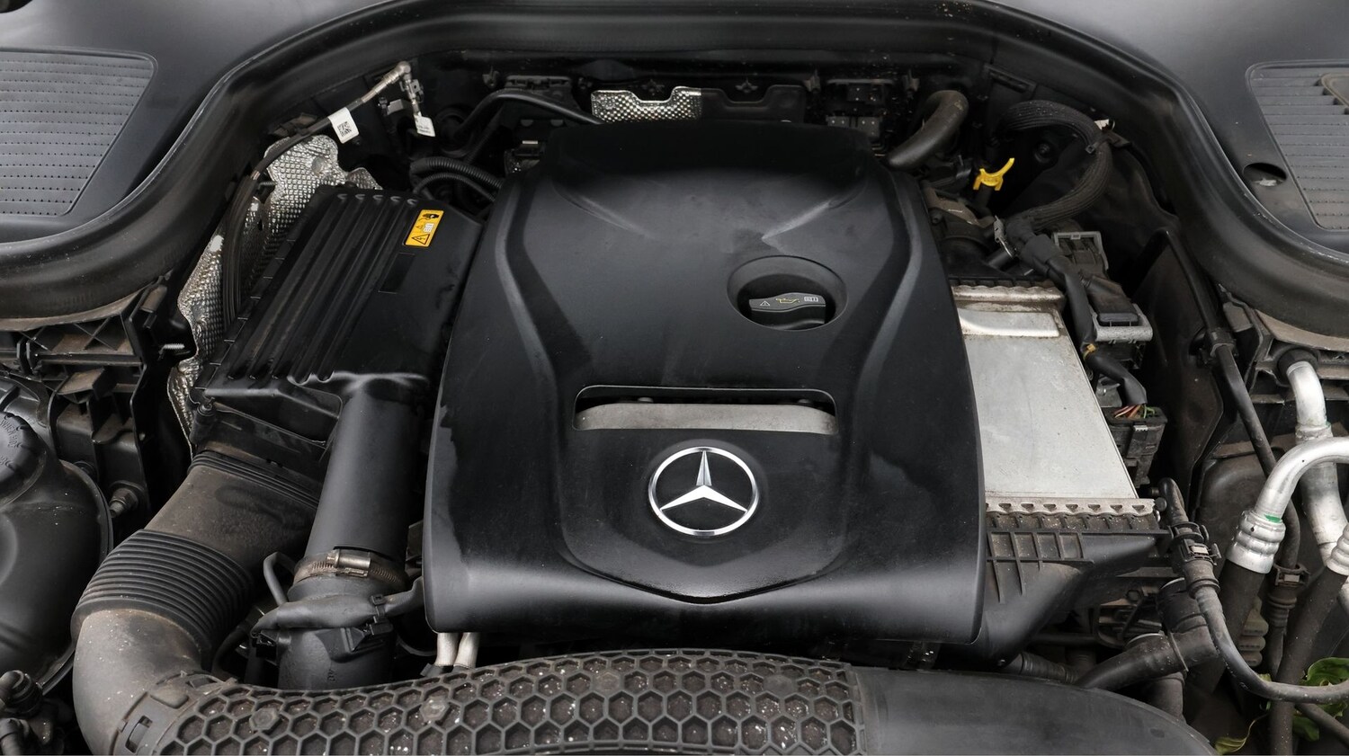 Used Mercedes-Benz GLC 2019 for sale - 77271121: Photo 19