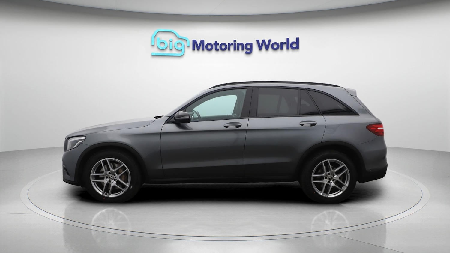 Used Mercedes-Benz GLC 2019 for sale - 77271121: Photo 4