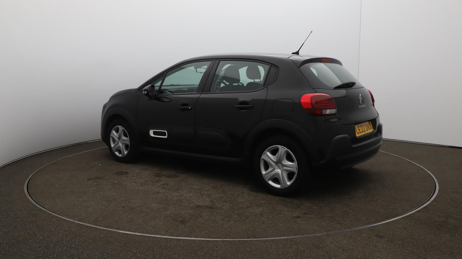 Vehicle 33