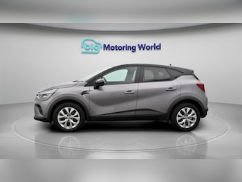 Used Renault Captur 2022 for sale - 78780043: Photo