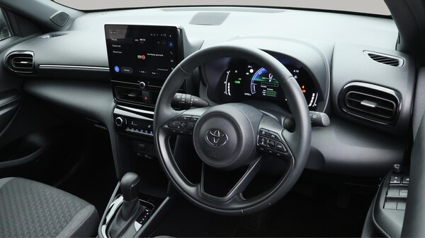 Used Toyota Yaris Cross 2024 for sale - 76314939: Photo 10