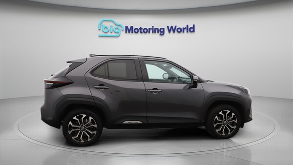 Used Toyota Yaris Cross 2024 for sale - 76314939: Photo 9