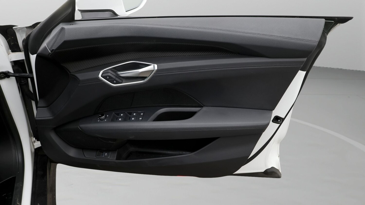 Used Audi e-tron GT for sale - 77182166: Photo 15