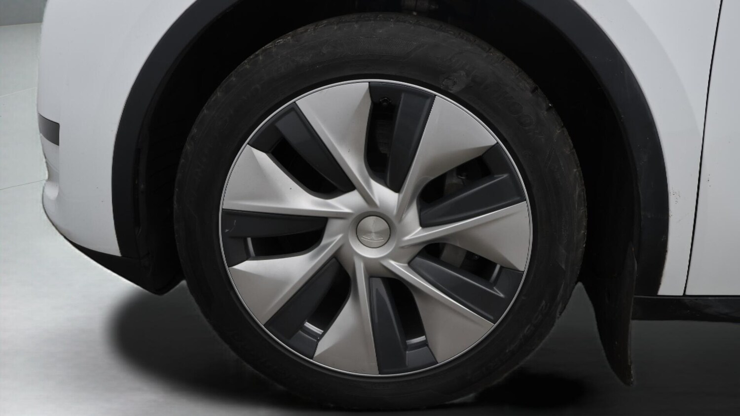 Used Tesla Model Y 2023 for sale - 76572082: Photo 19