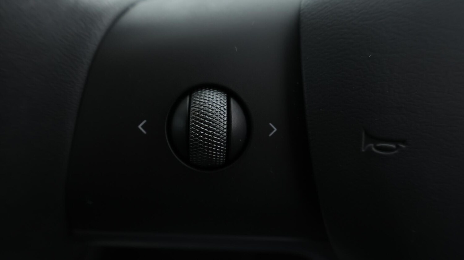 Used Tesla Model Y 2023 for sale - 76572082: Photo 23