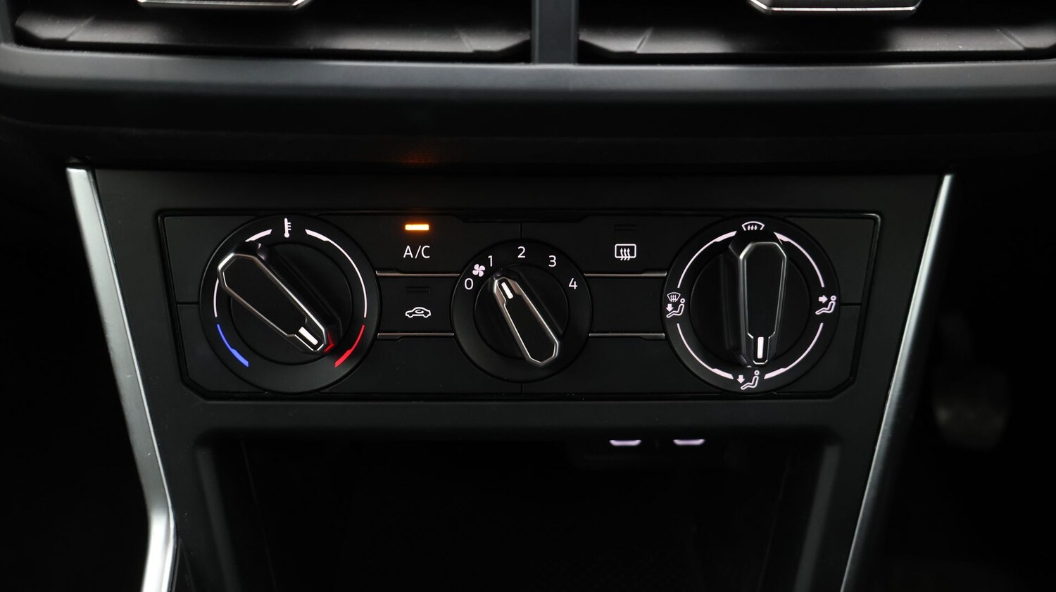 Used Volkswagen Polo for sale - 77182120: Photo 12