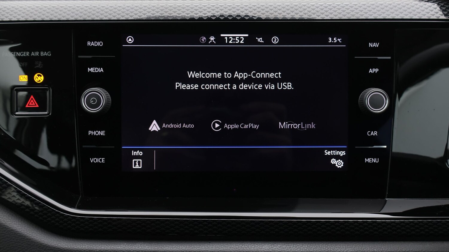 Used Volkswagen Polo for sale - 77182120: Photo 25