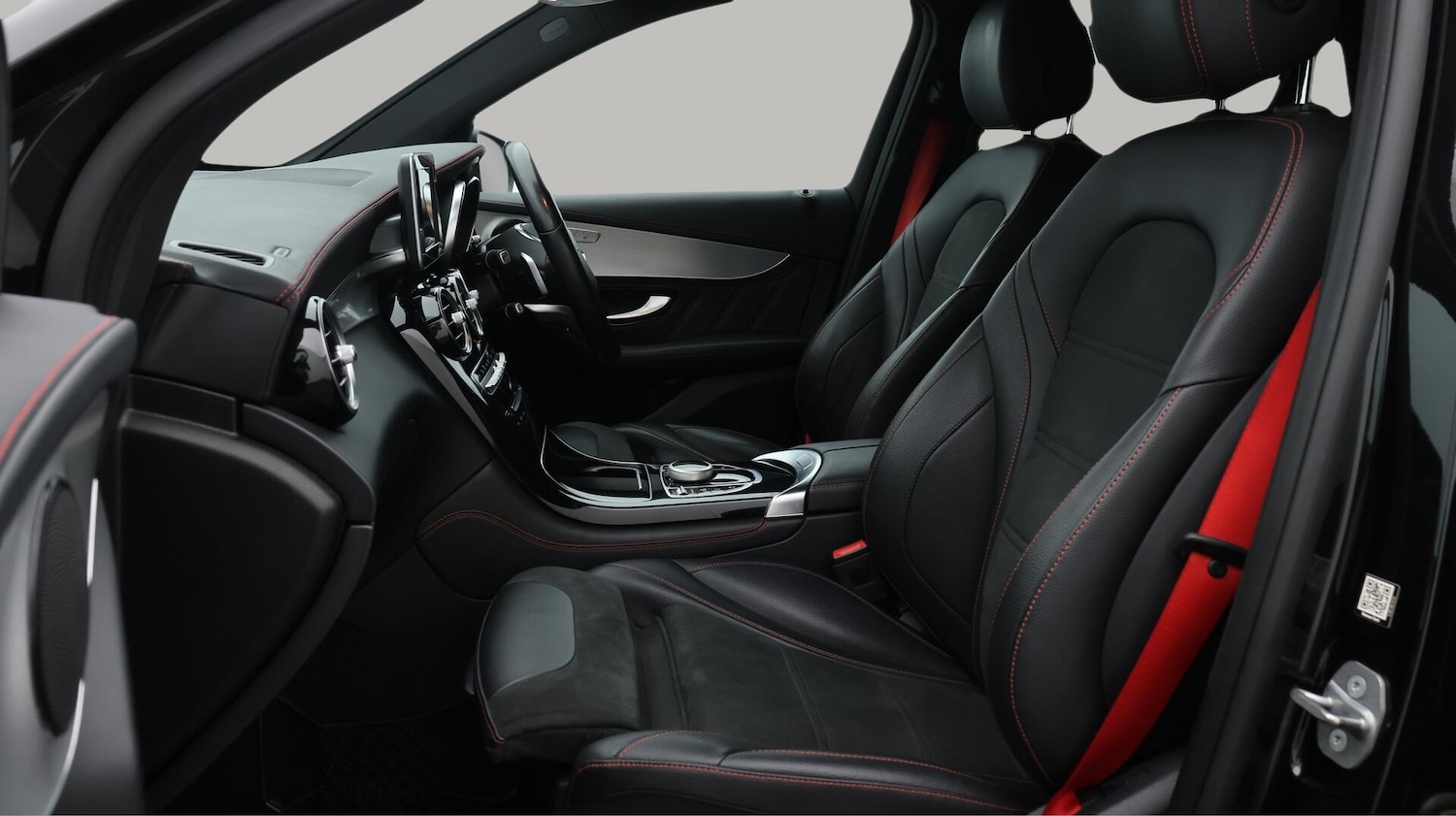 Used Mercedes-Benz GLC 2019 for sale - 76380506: Photo 14