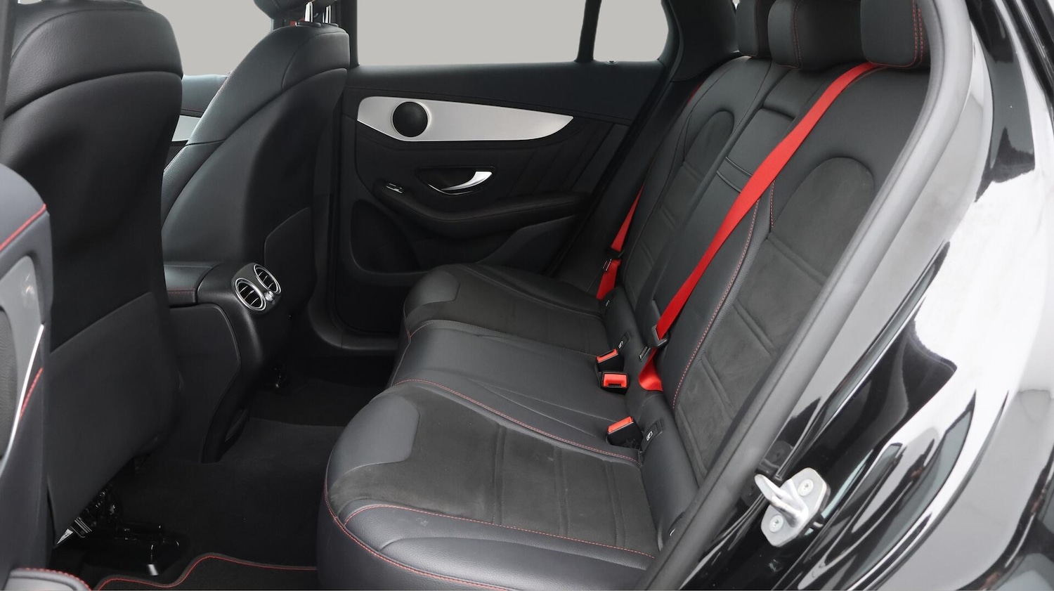 Used Mercedes-Benz GLC 2019 for sale - 76380506: Photo 16